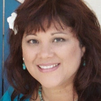 Yvette Medeiros-Colby