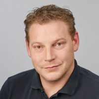 Helmut Schellenberg