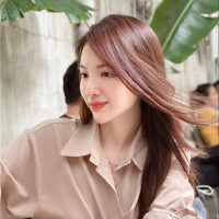 Nguyen Bich Le (Katie)