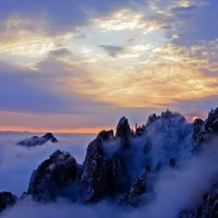 謝逢春