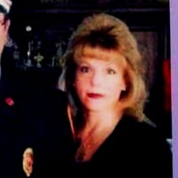 Julie Mac Arthur