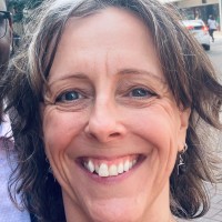 Vicky Vacara