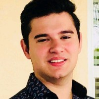 Roberto Benavides Aguilar
