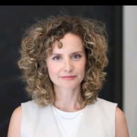 Carmen Aparicio Riancho