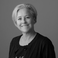Mireille Diks