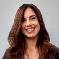 Deborah Munhoz