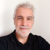 Adrián González Lipiani