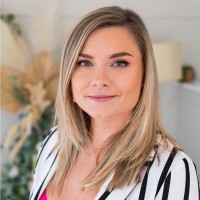 Ashley White Assocrics