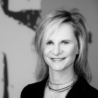 Leigh Fox, Rdn, Fcsi