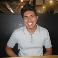 Larry Paucar