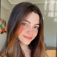 Julia Andrade