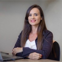 Camila Lacerda Madureira