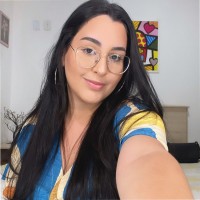 Vitória Menezes