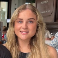Olivia Roberts