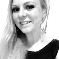 Lesley Carus