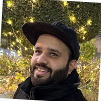 Deepak (D)