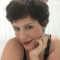 Daniella Carolina Rocco Peres