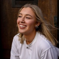 Julia N.