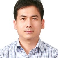 변준호