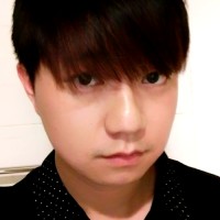 余政韋