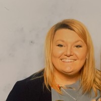 Kirsty Cracknell ( Devine)