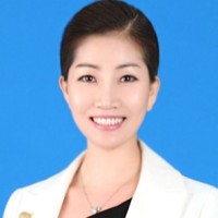 Kelly Choi
