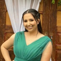 Fabíola Viana Hintz