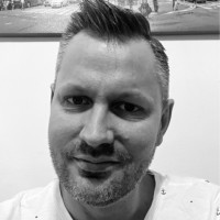 Florian Holzner