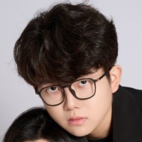 Shiyi Wang