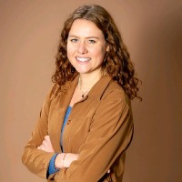 Julia Helfer