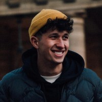 Ming Fai Sham Lourenço