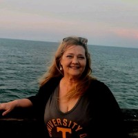 Dee Mcbride