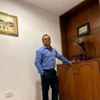 Dr Sailesh Narayan