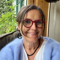 Karin Schwenoha