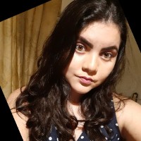 Camila Taurines