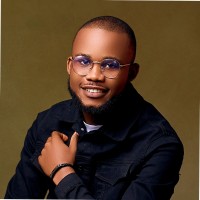 Jerry Ayaebi Dvm, Mph (In View)