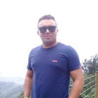 Roberto castro paiva