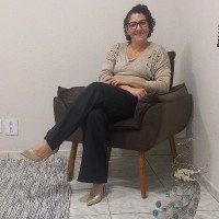 Luciana Zanin Calero