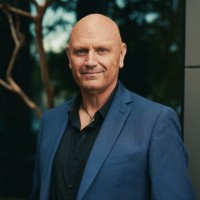 Dr. Jon Carnegie
