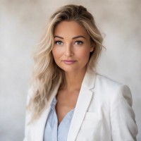 Simone Gamst-Halle