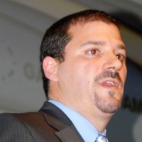 Luis De Carvalho