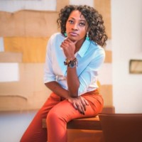 Stephanie Mbida