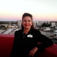 Corinne Dean