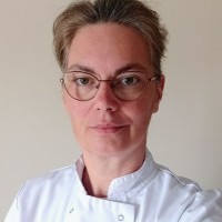 Eszter Helyes