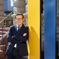 Prof. Dr. Frank E.P. Dievernich