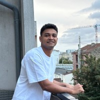 Vivek B Krishna