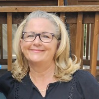 Andrea Hill