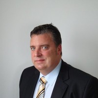 Dr. Peter Feigen