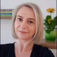 Mihaela Oprisan