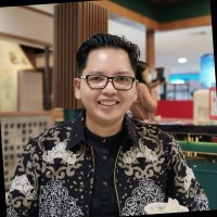 Dr.Hidayatullah ,M.Si.,M.Kom.,M.H.,Ak
